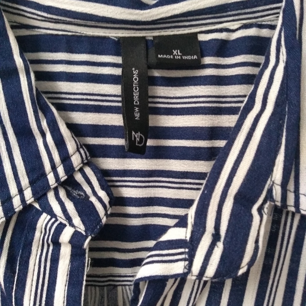 New Directions Tunic - Picture 4 of 4